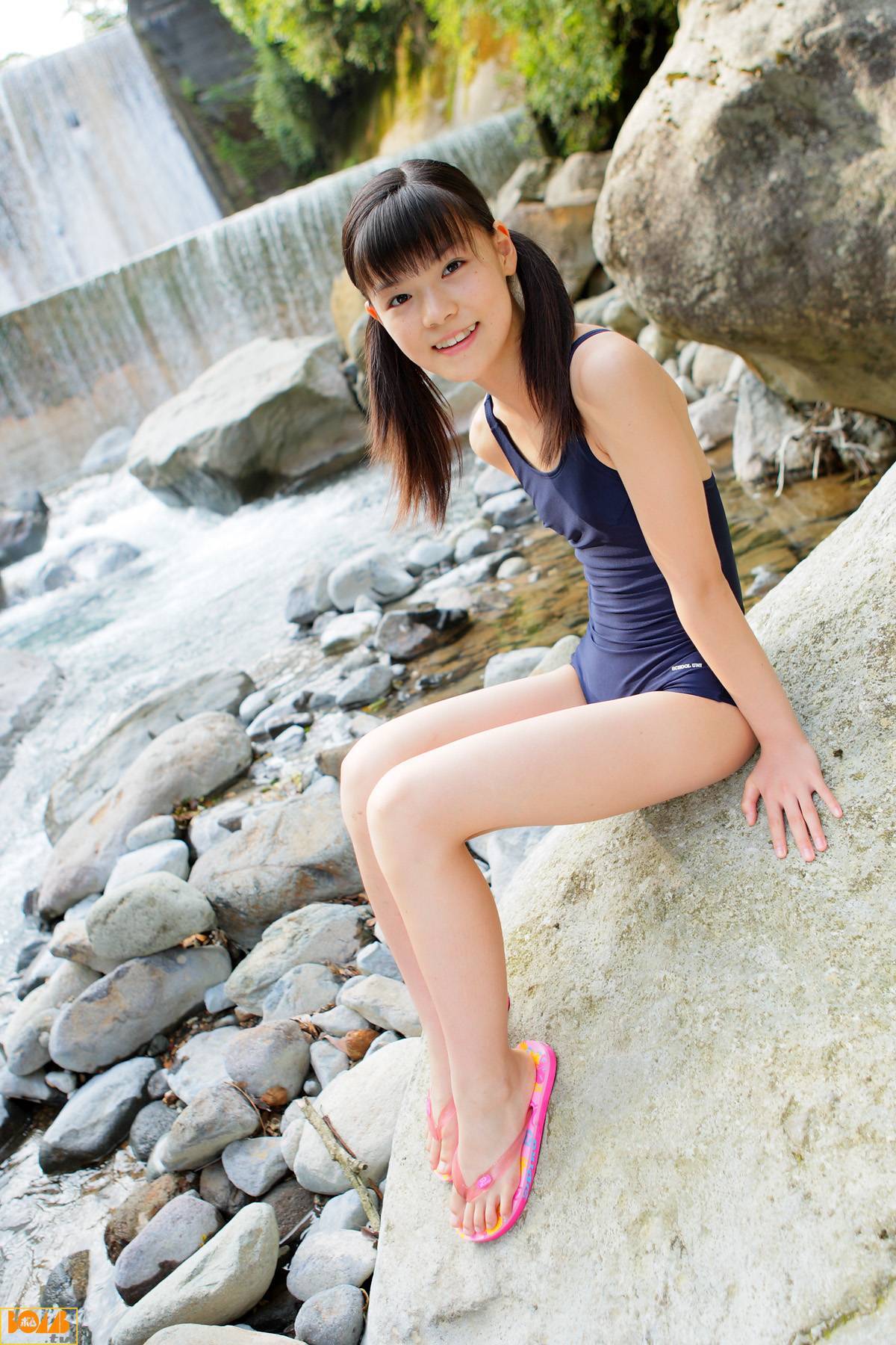 石川葵 Aoi Ishikawa Bomb.tv 日本美女制服写真